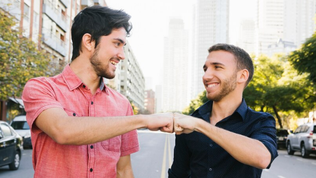 The Importance of Reciprocity at Work: How to Build Genuine Relationships