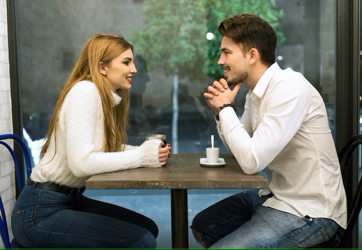 How Emotional Intimacy Shapes Long-Term Relationship Happiness